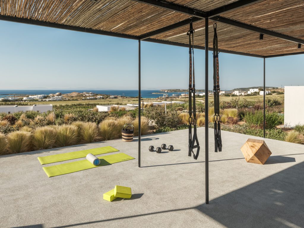 Ovea-paros-naousa-gym-02