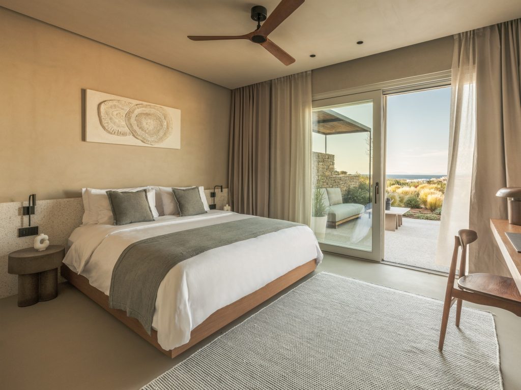 grand-private-pool-luxury-hotel-naousa-paros-13@13